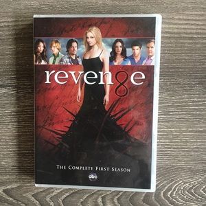 Revenge - the complete first season